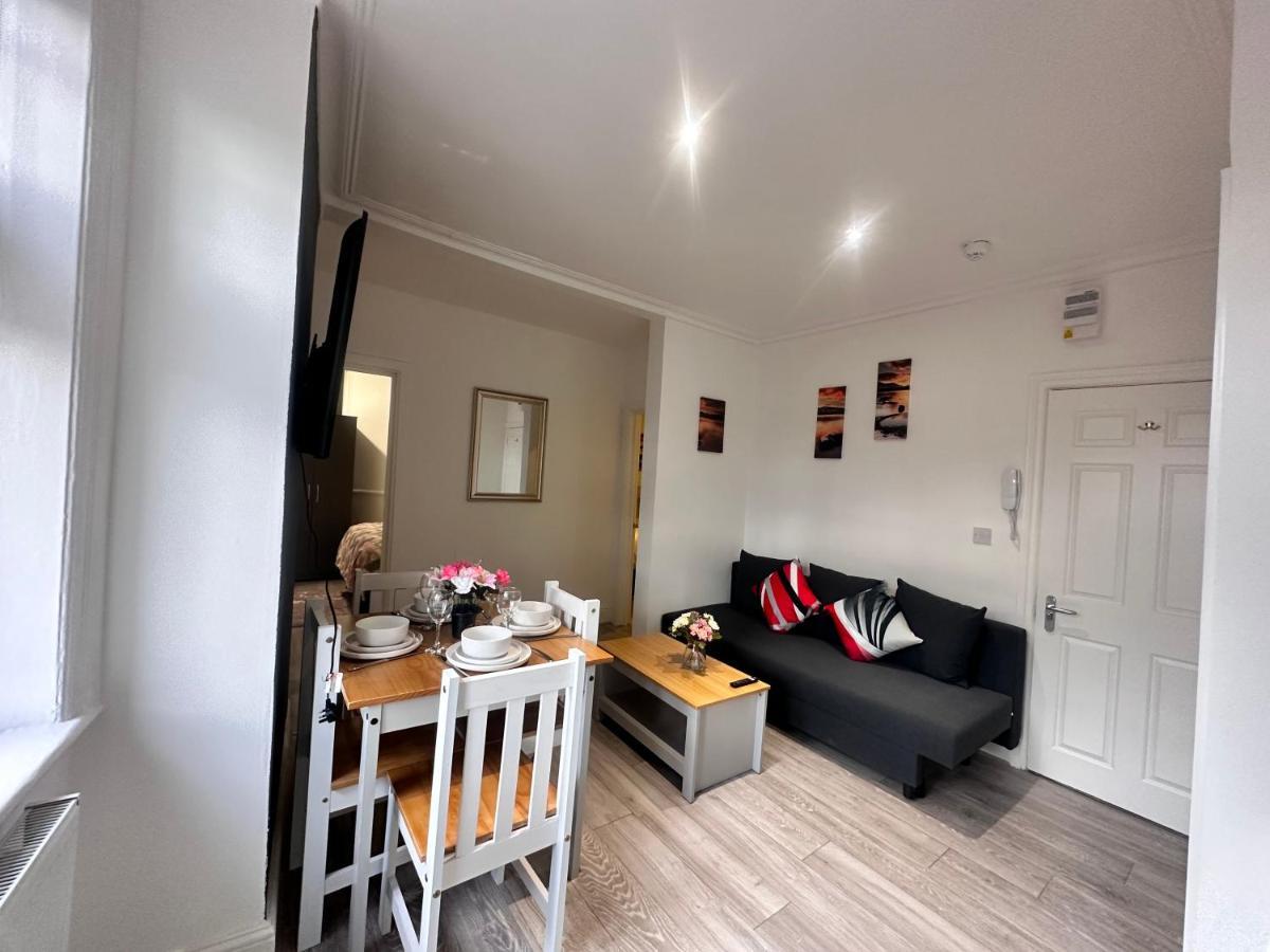 Kensington High Street Condo London Exterior foto