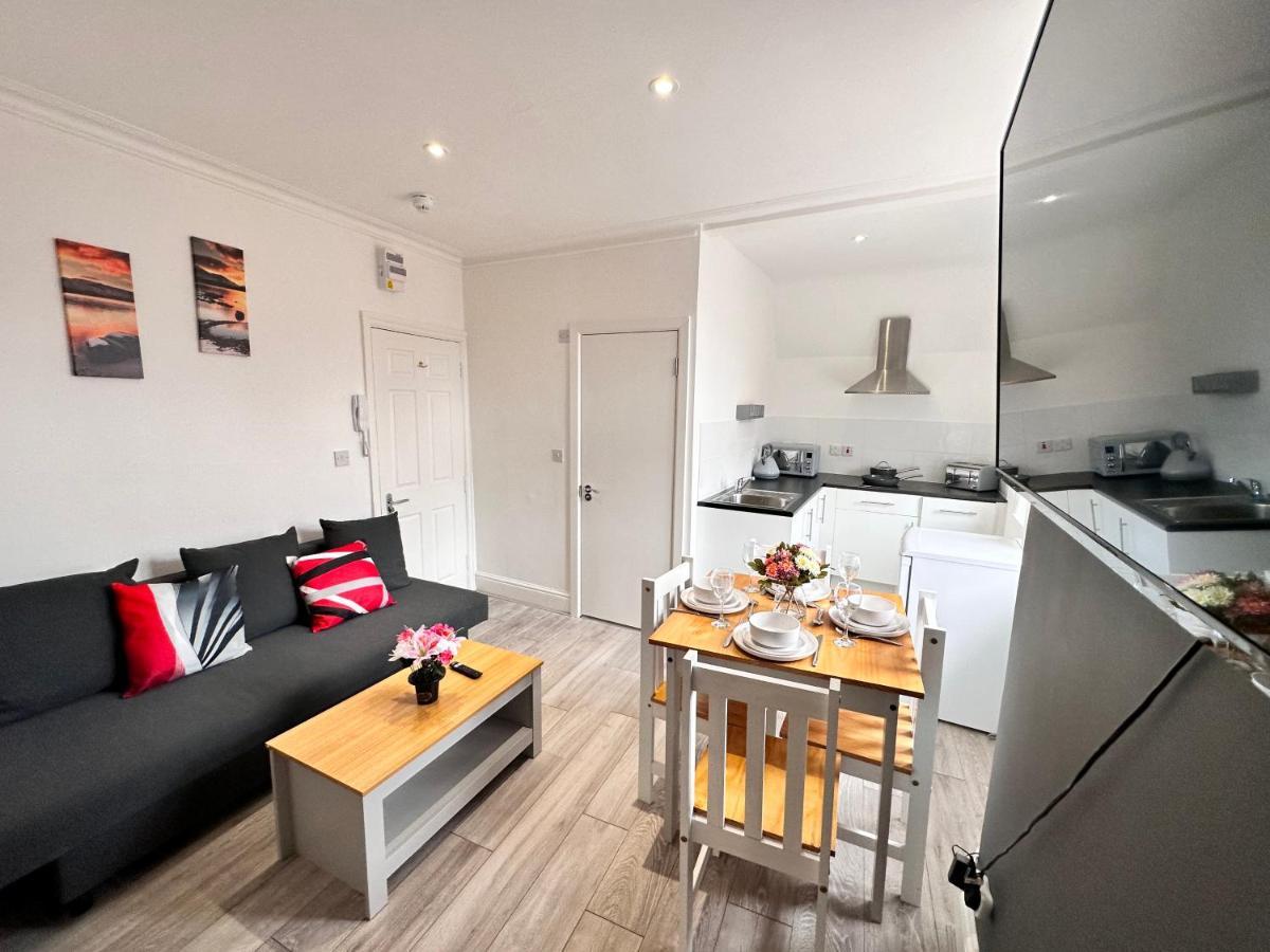 Kensington High Street Condo London Exterior foto